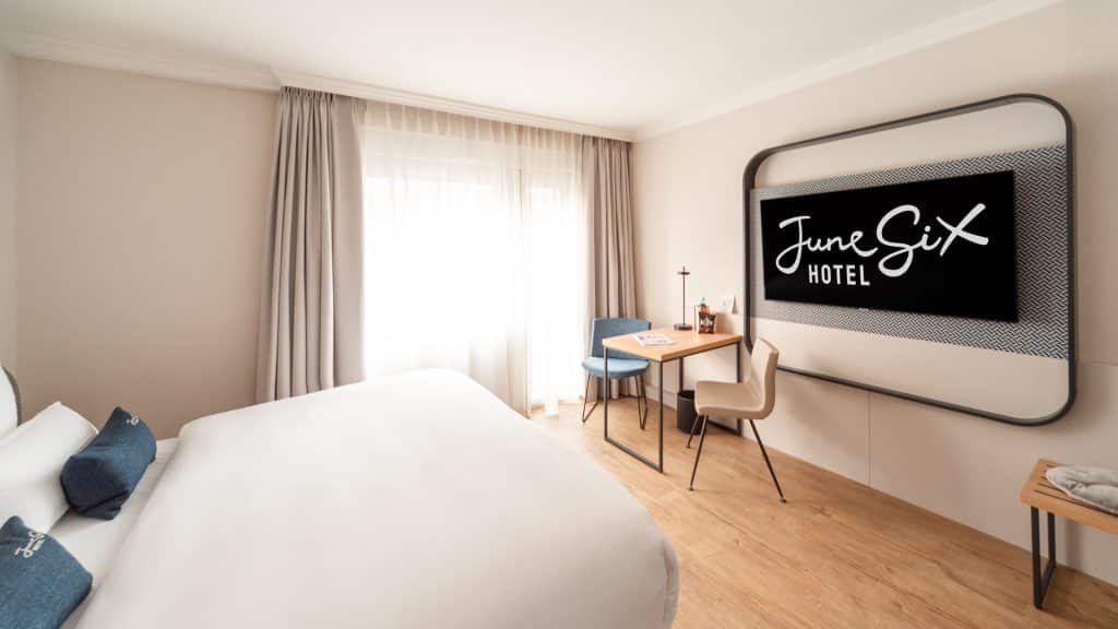 June Lux affordable luxury hotel on Lake Garda