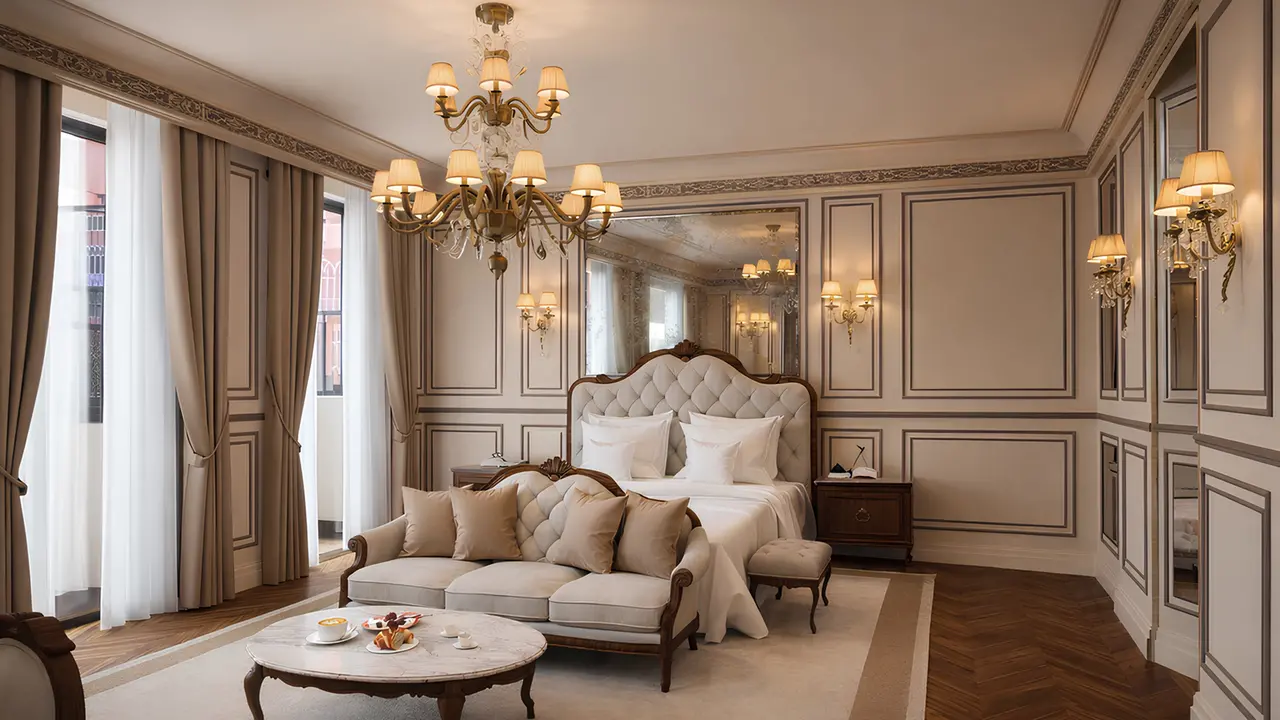 avoia & Jolanda Venice after renovation overlooking the lagoon